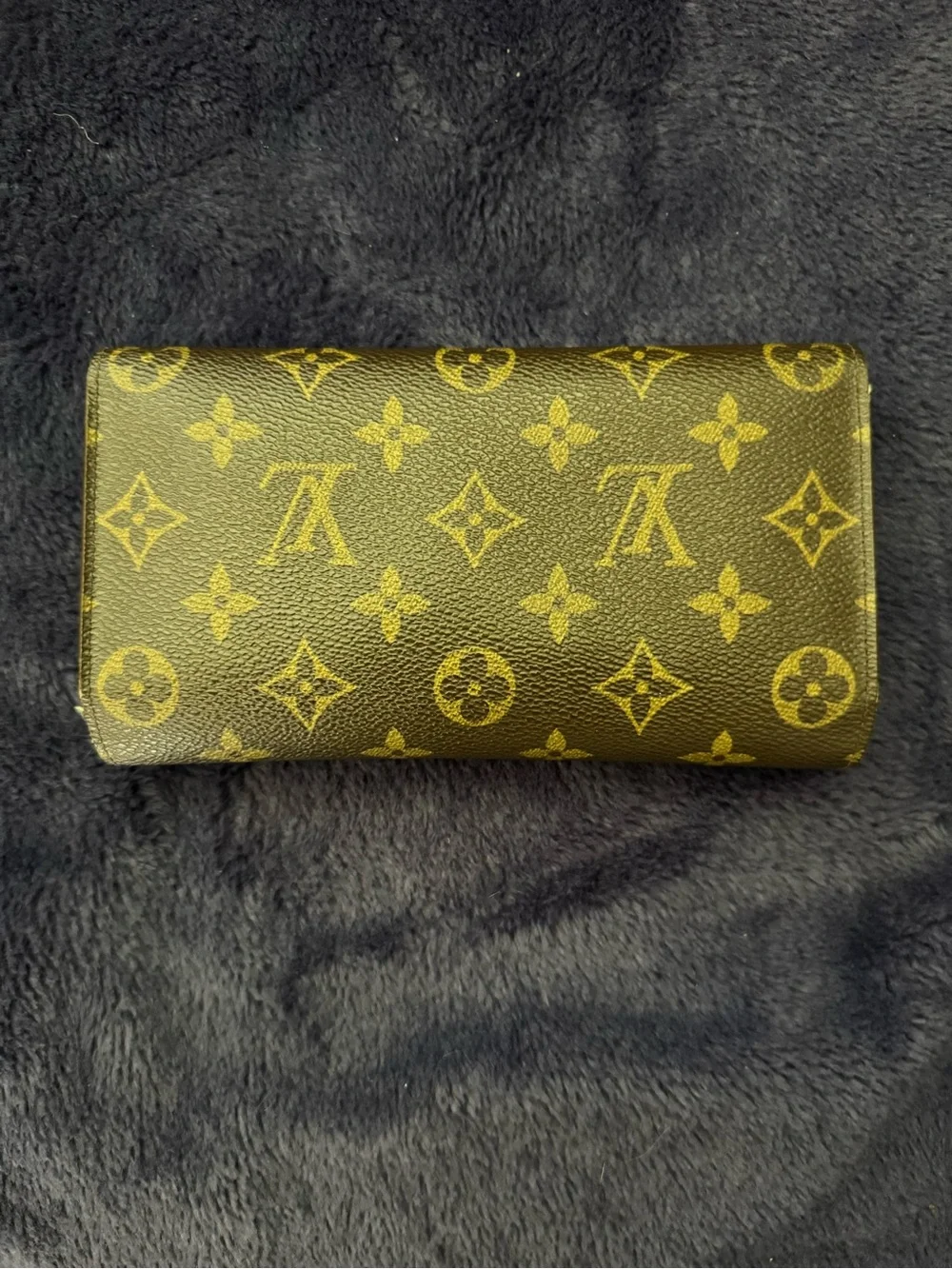 Authentic 1996 Louis Vuitton Brown Monogram Continental Wallet